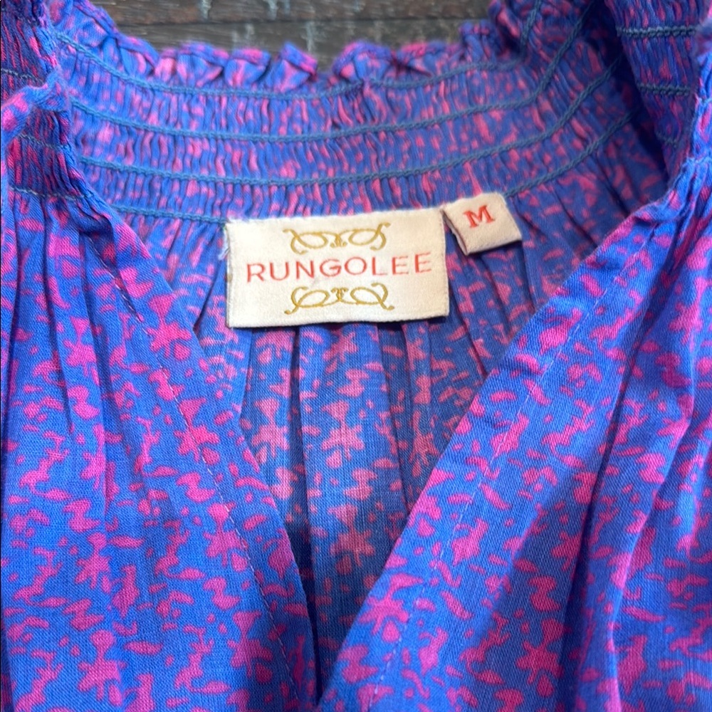 Patterned Blouse - Picture 2 of 3